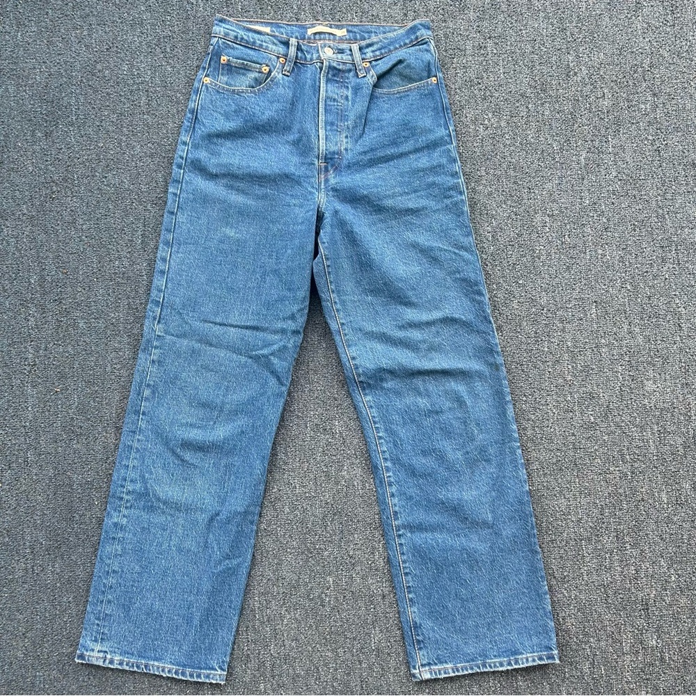 Levi’s Premium Ribcage Ankle Straight JEANS 29x29 8 TALL EUC